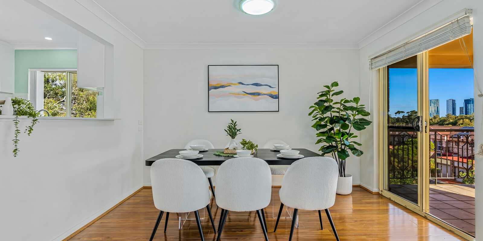 5/1 Bradley Place Liberty Grove 5/1 Bradley Place Liberty Grove