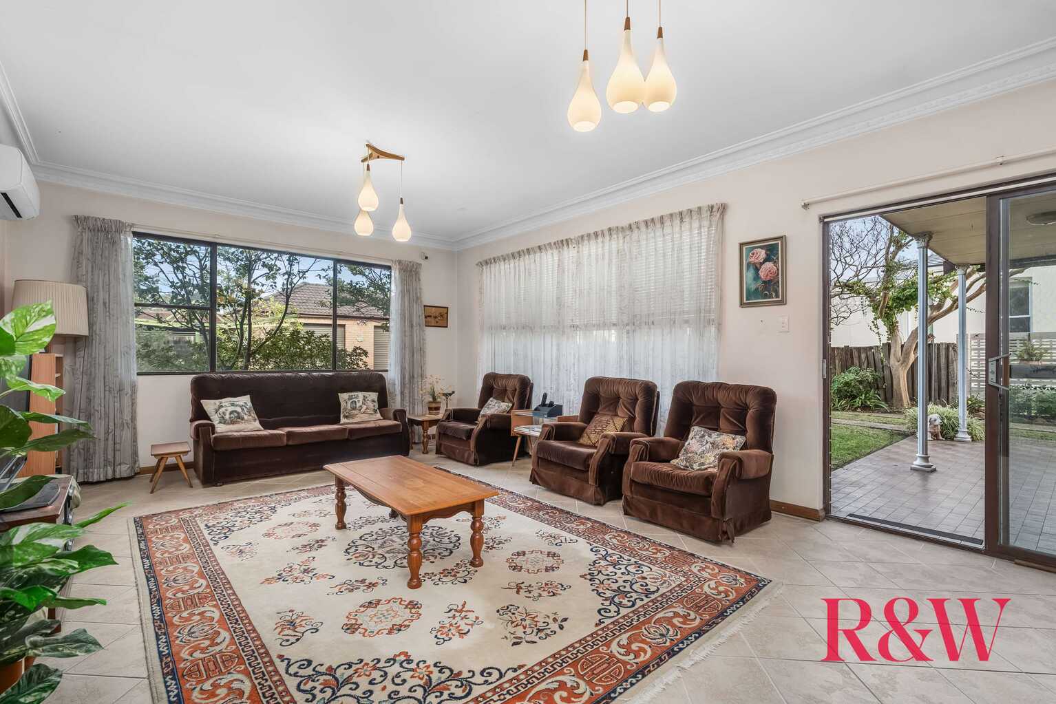 12 CARRINGTON AVENUE Strathfield