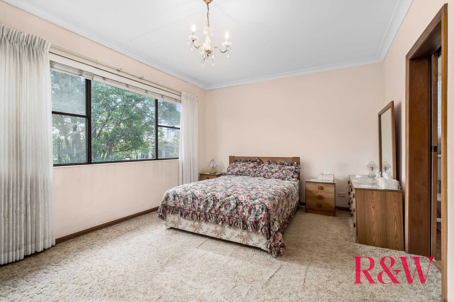 12 CARRINGTON AVENUE Strathfield