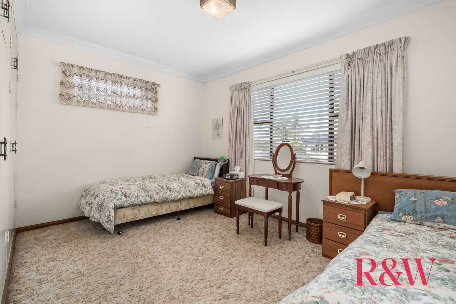 12 CARRINGTON AVENUE Strathfield