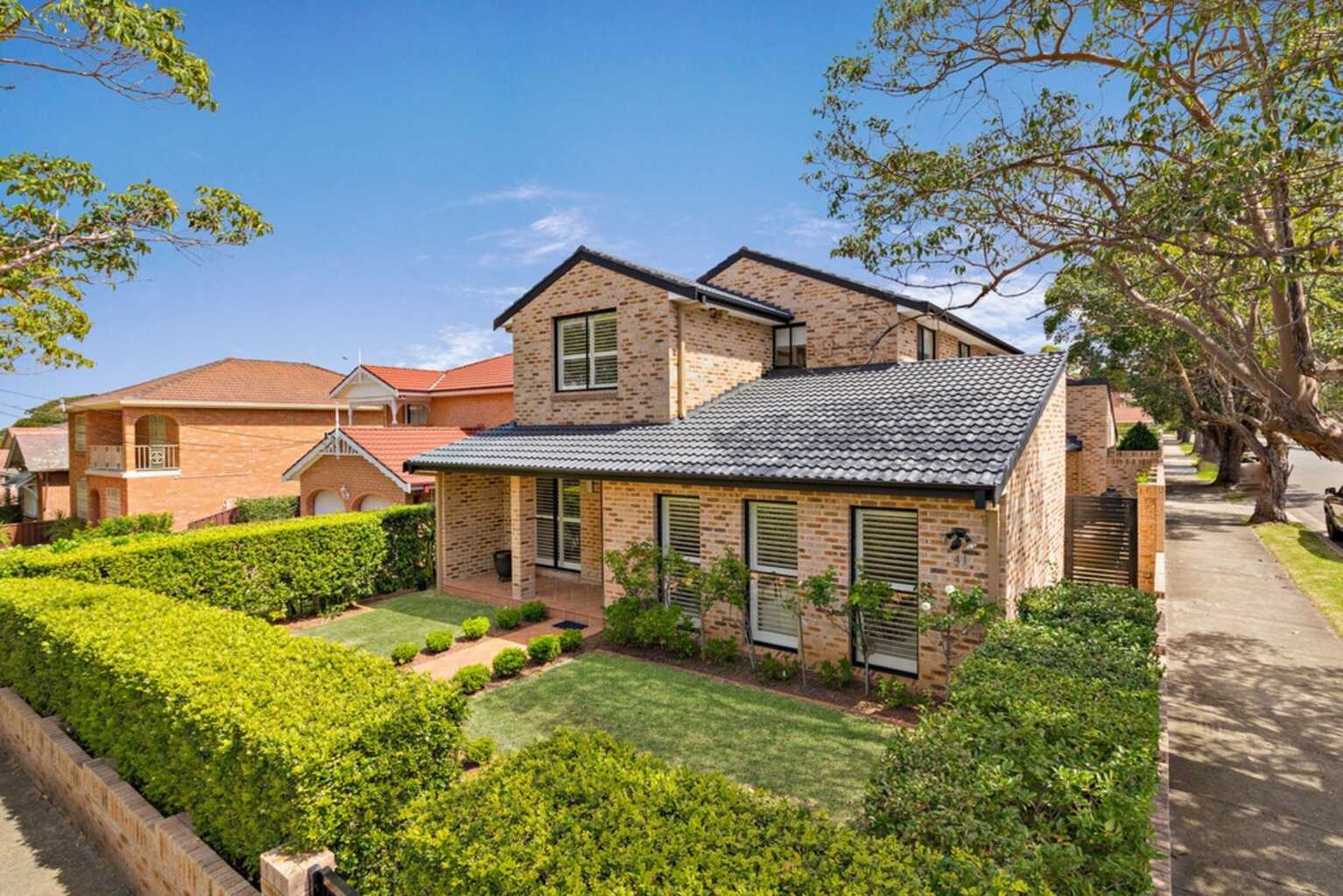 41 KINGSLAND ROAD Strathfield