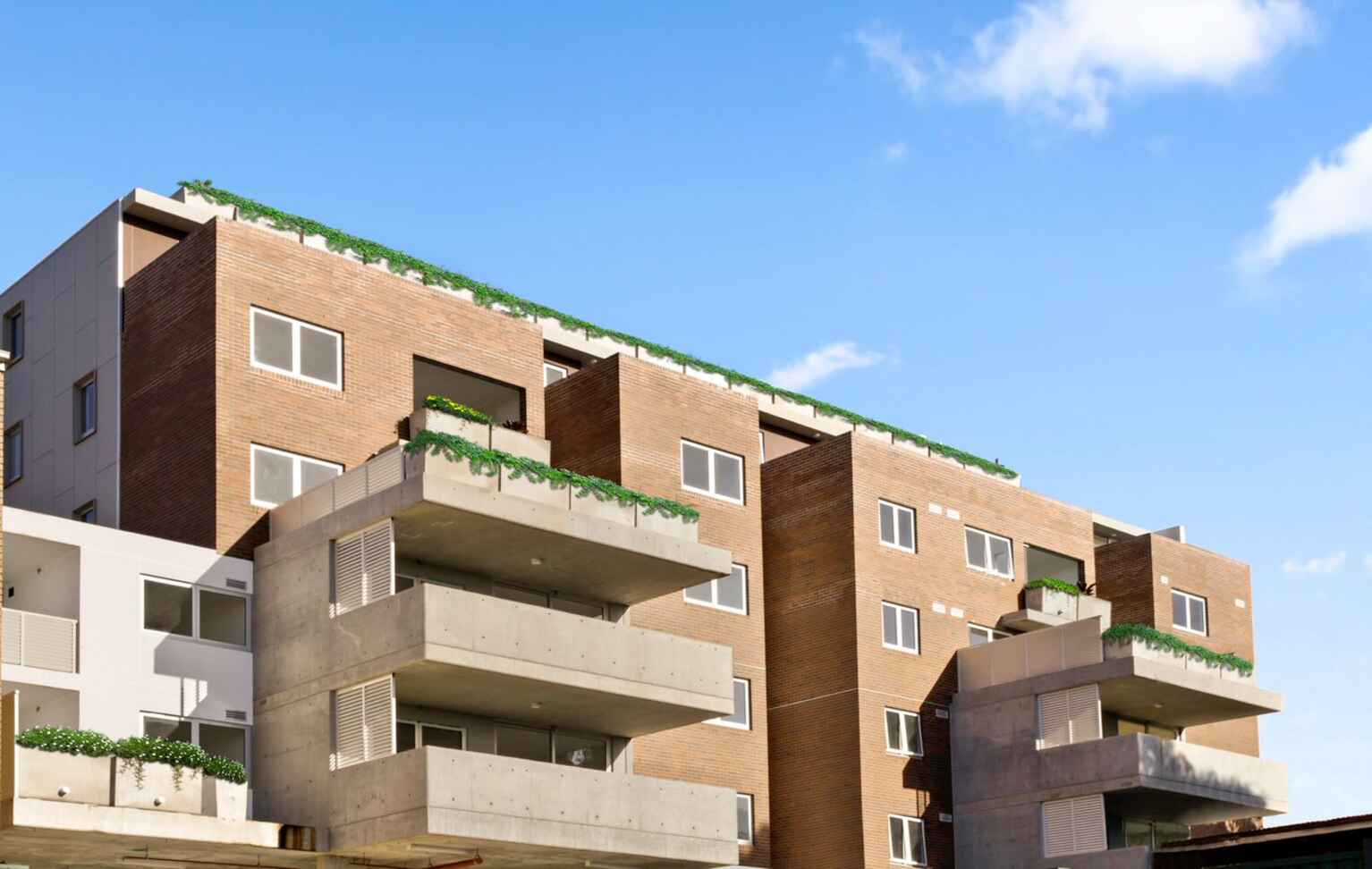 19/12 CORONATION PARADE Enfield