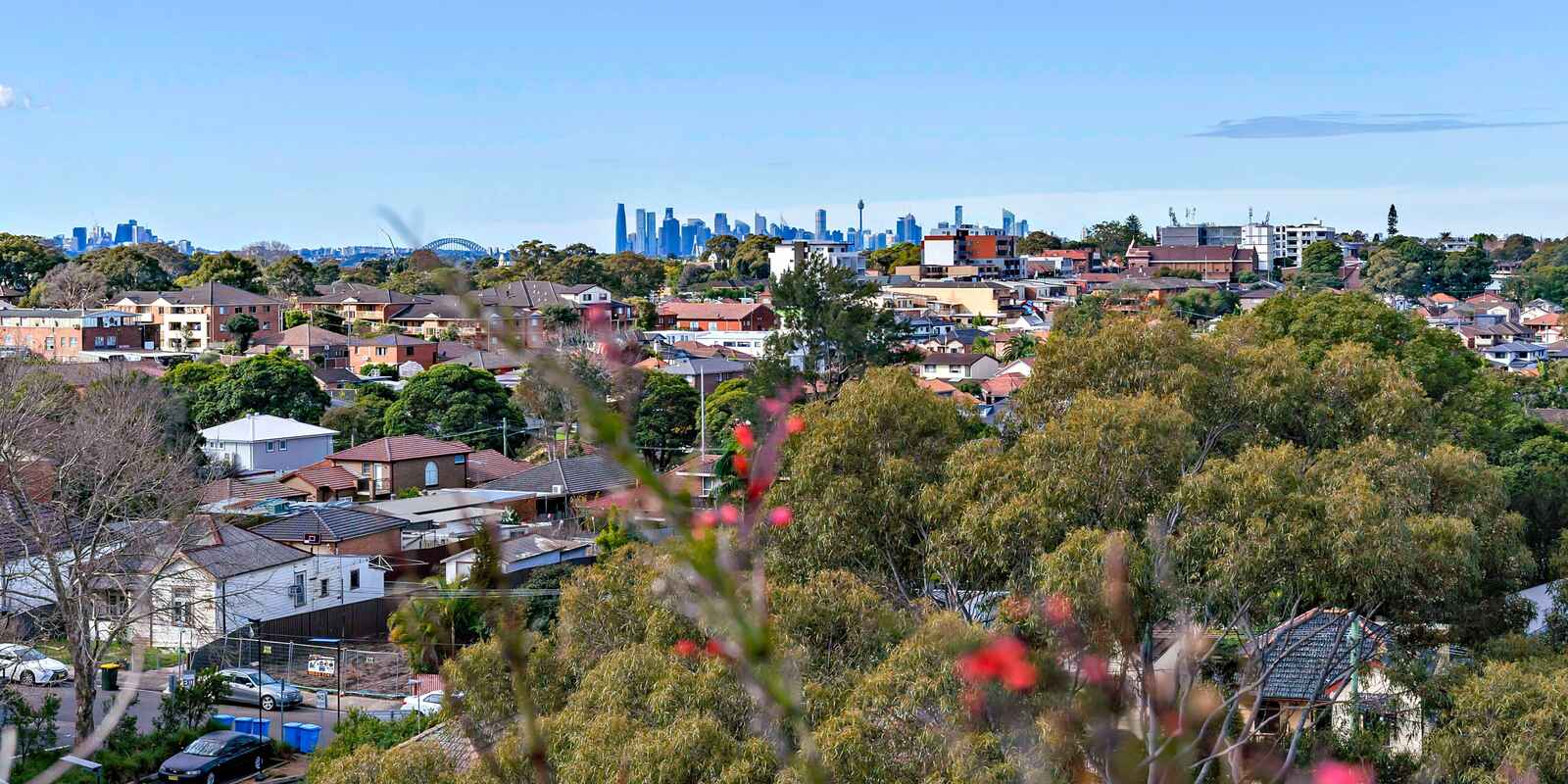 19/12 CORONATION PARADE Enfield