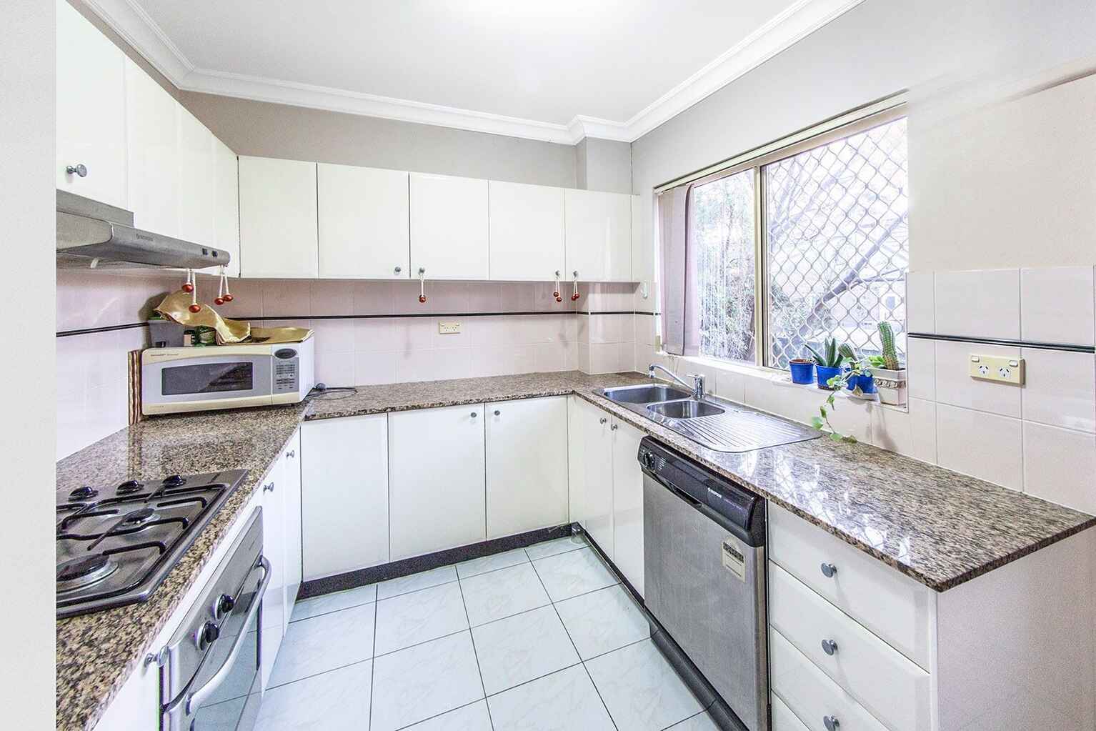 6/15-23 Mowle Street Westmead