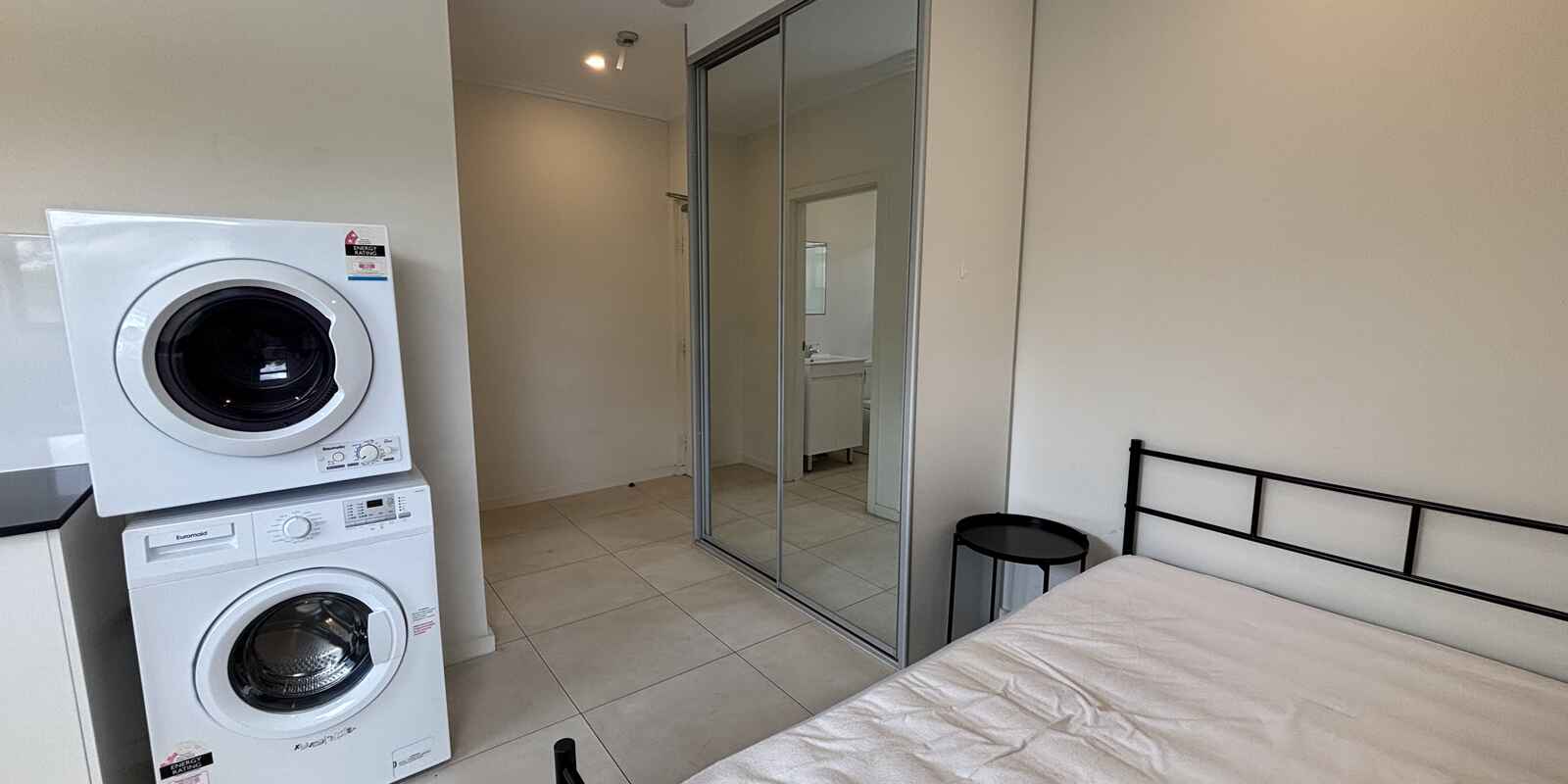 207/16A Jersey Road Strathfield