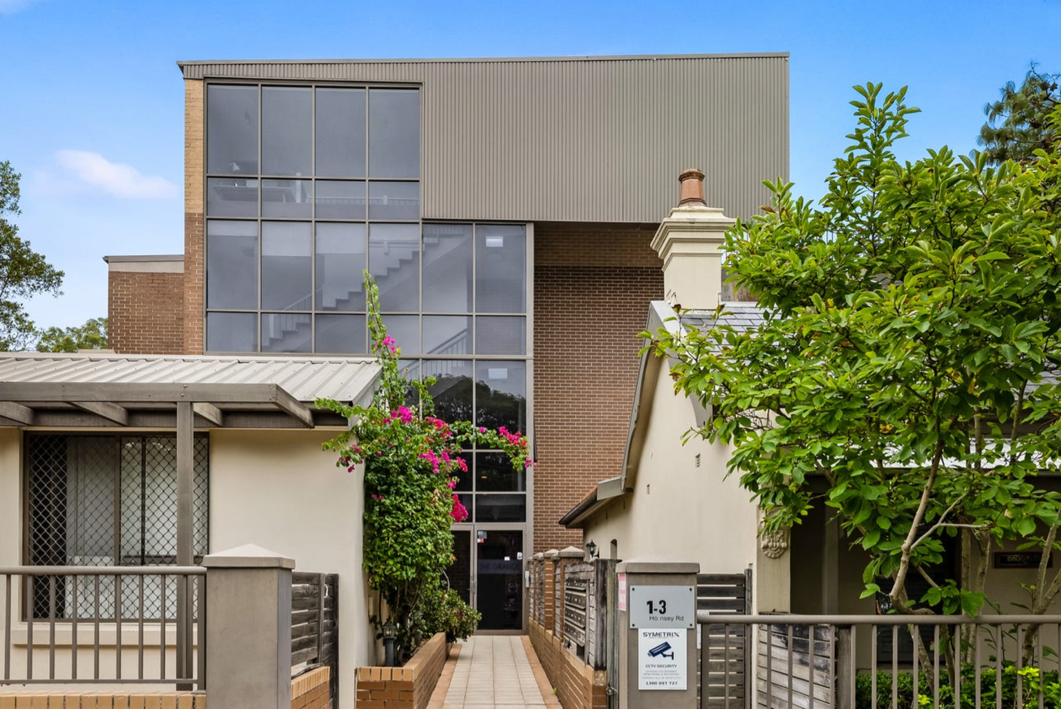 21/1-3 Hornsey Road Homebush West