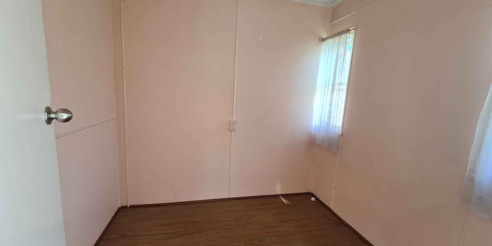 3/8 SWAN AVENUE Strathfield