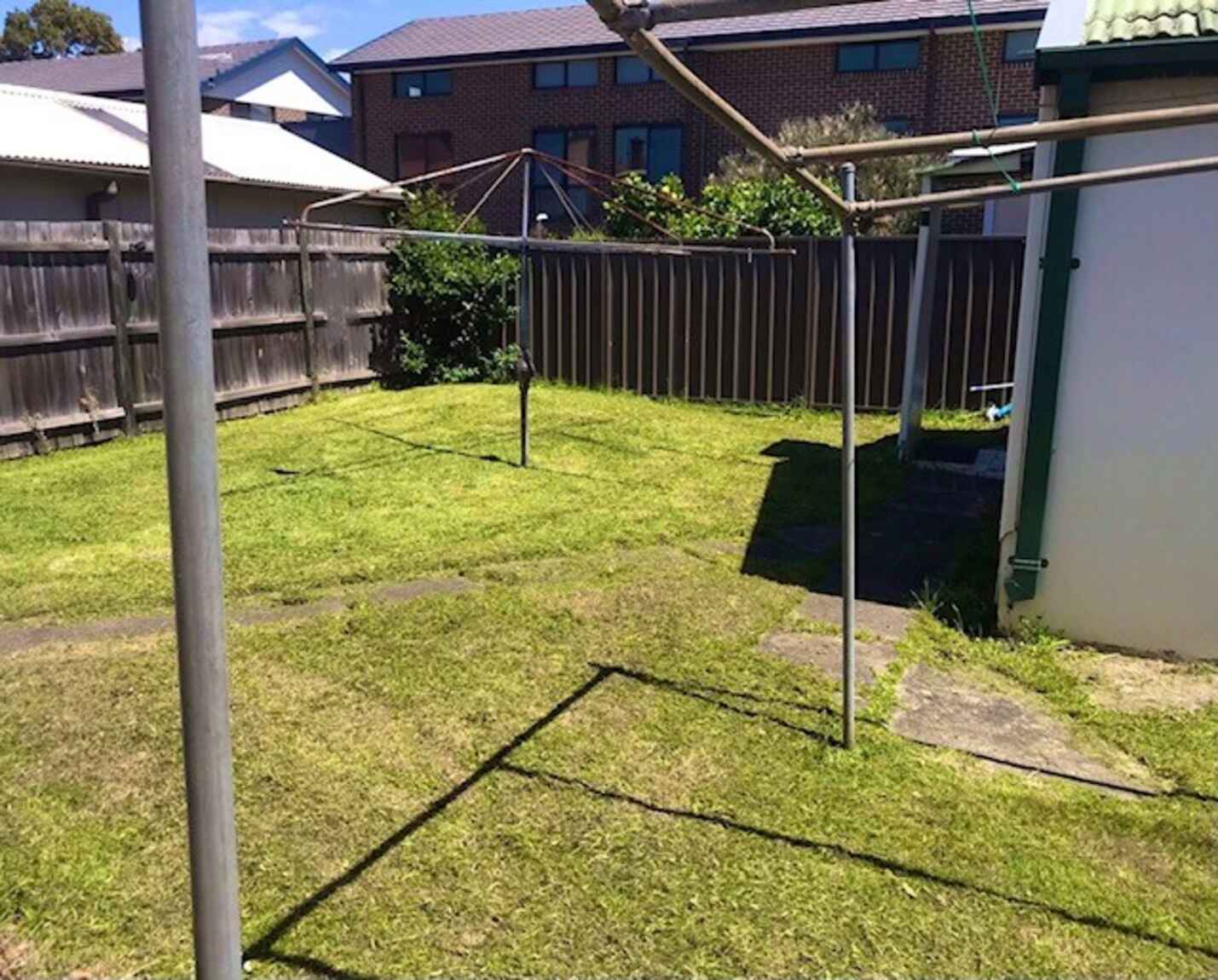 3/8 SWAN AVENUE Strathfield