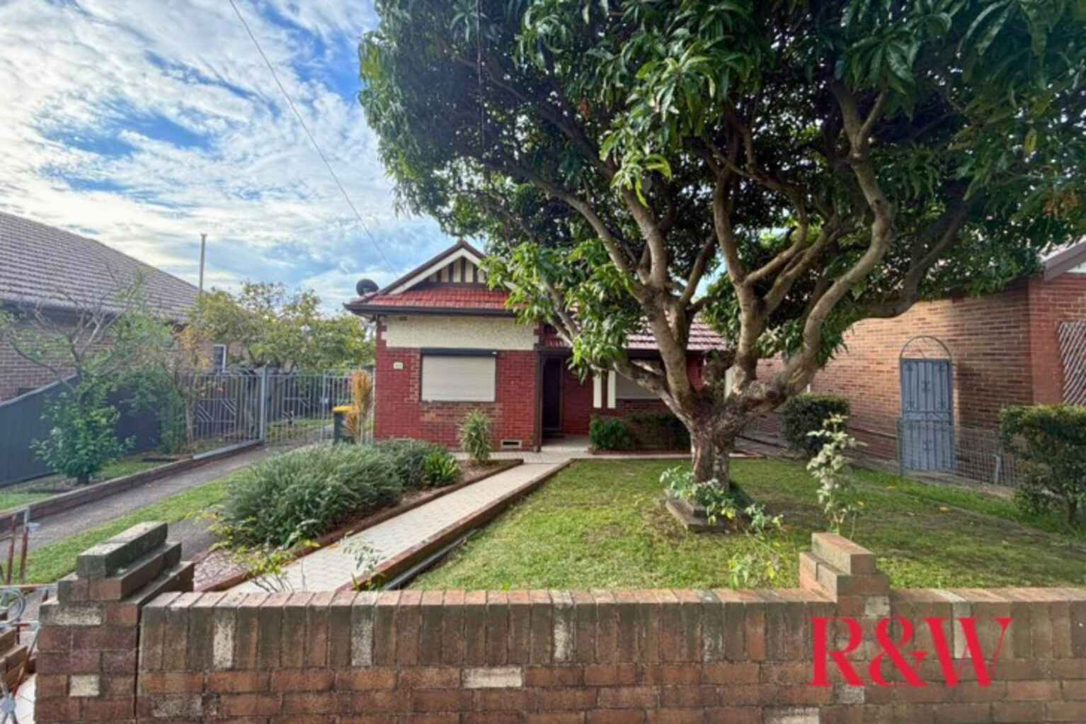 15 WARATAH STREET North Strathfield
