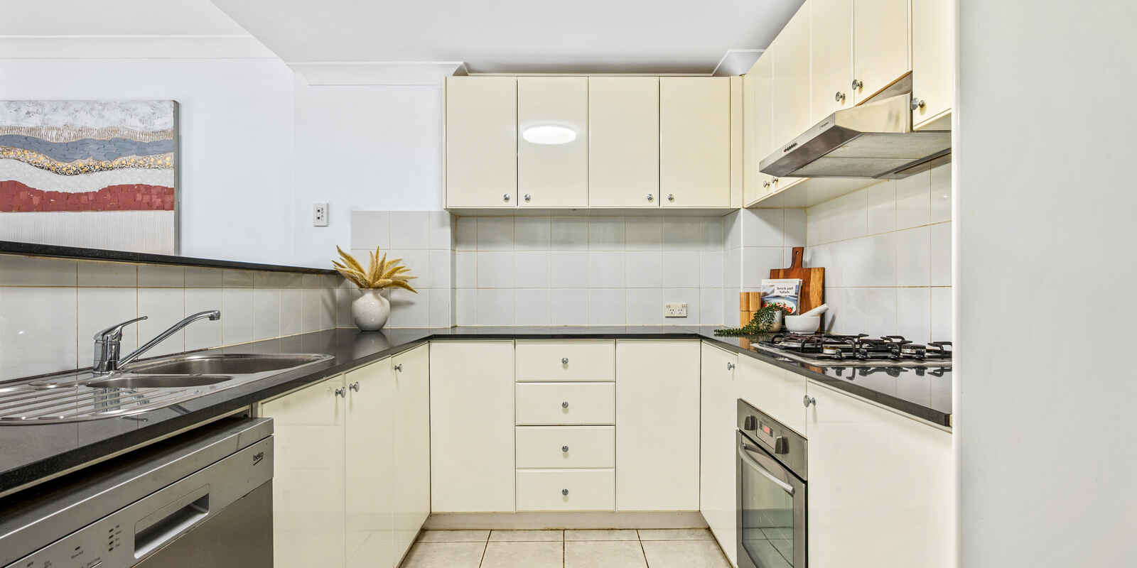 18/11 Thorpe Avenue Liberty Grove