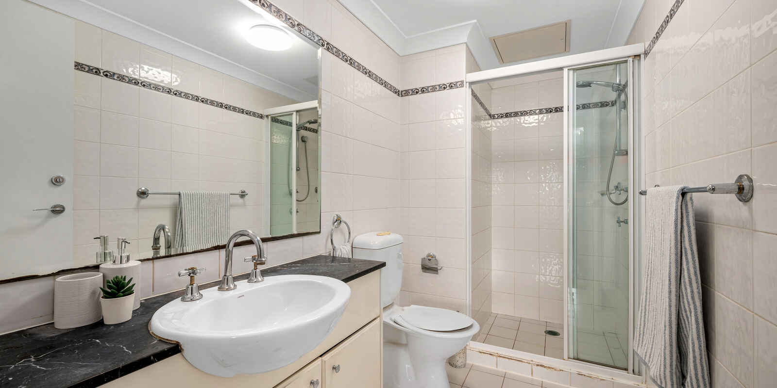 18/11 Thorpe Avenue Liberty Grove