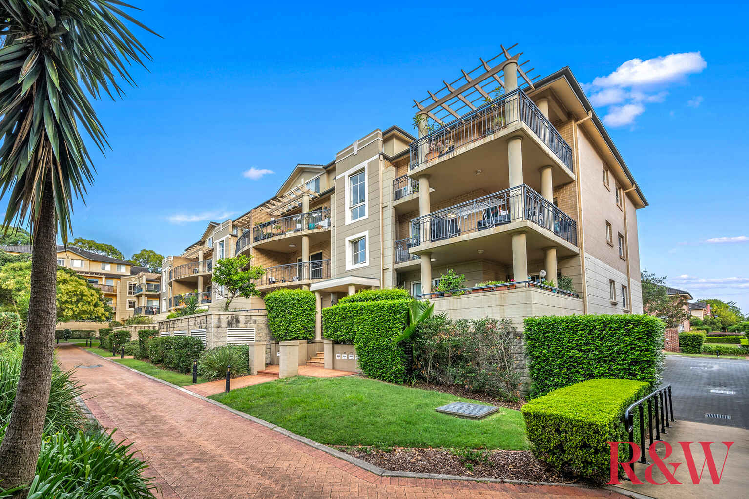 18/11 Thorpe Avenue Liberty Grove