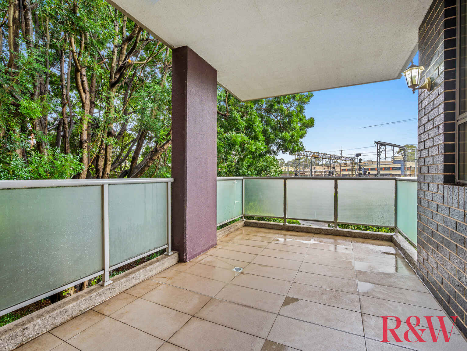 101P/81-86 Courallie Avenue Homebush West 101P/81-86 Courallie Avenue Homebush West