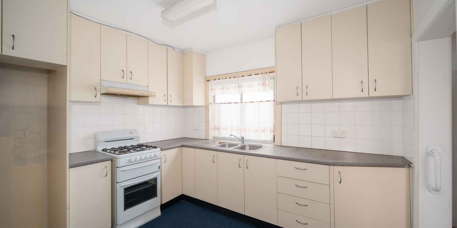 63 CROYDON ROAD Croydon