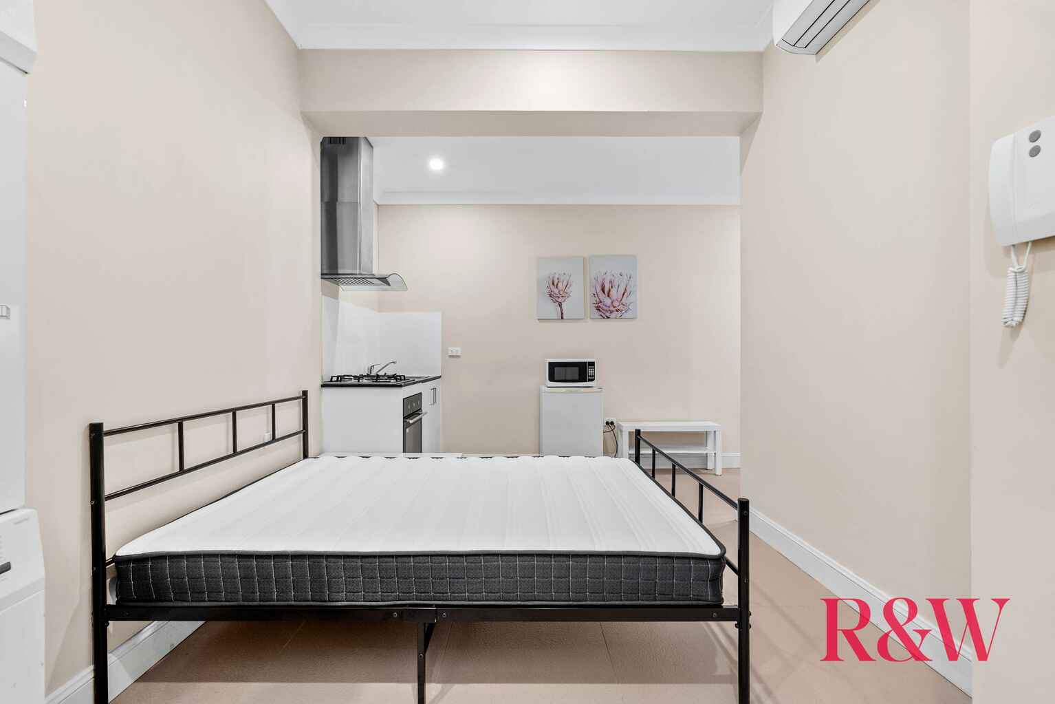 11/16 Jersey Road Strathfield