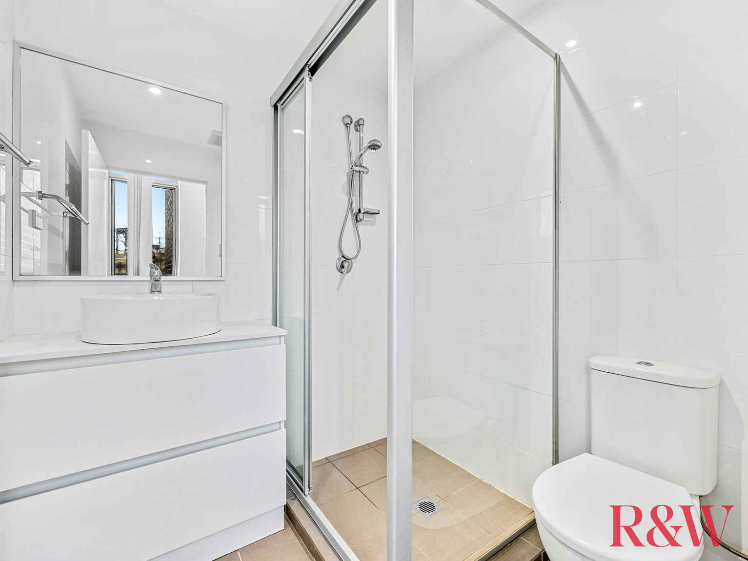 101P/81-86 Courallie Avenue Homebush West