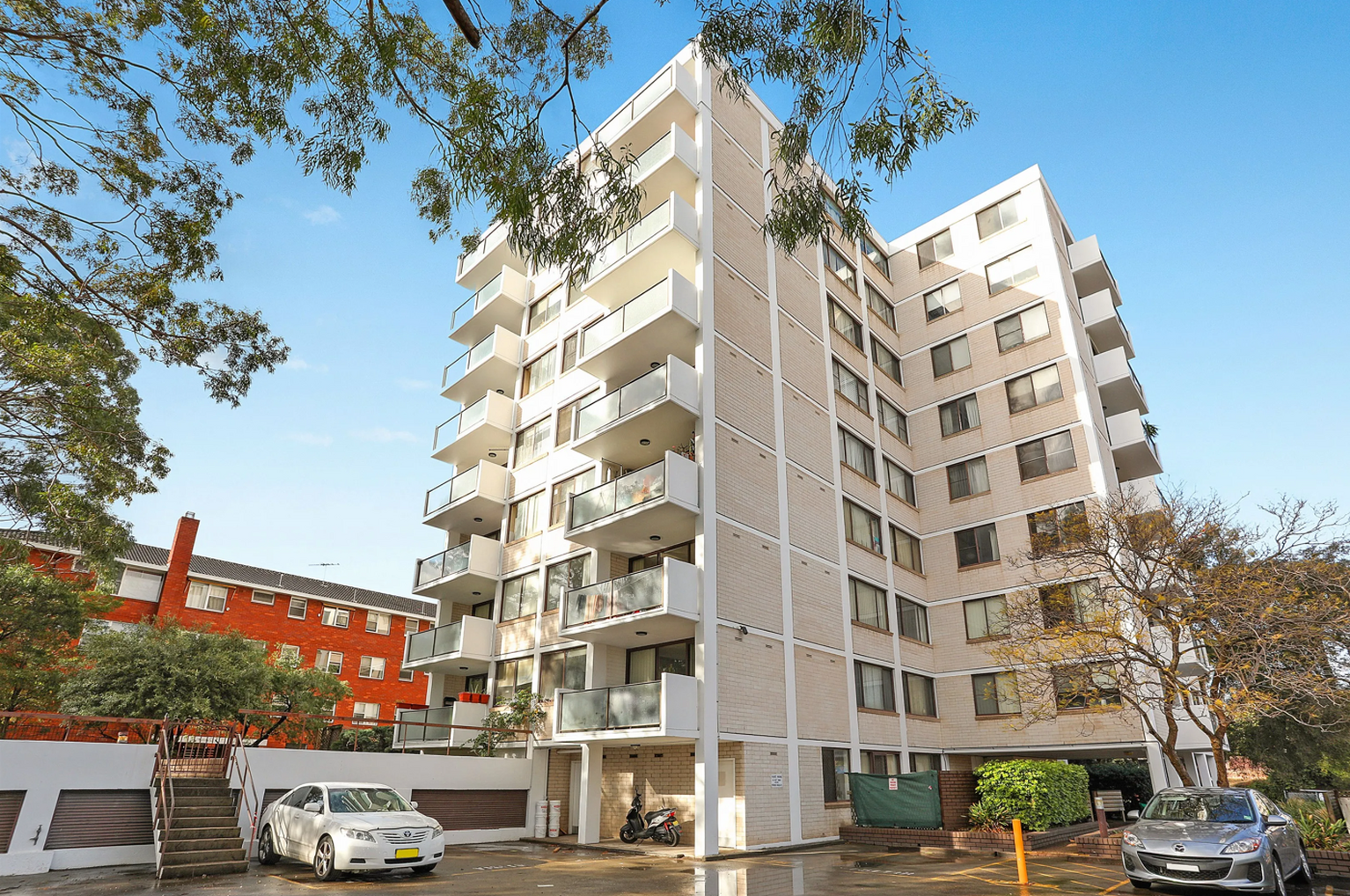6/17 Everton Road Strathfield