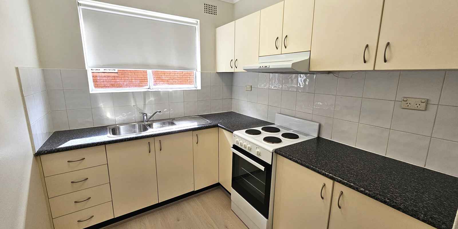 1/23 Gould Street Campsie