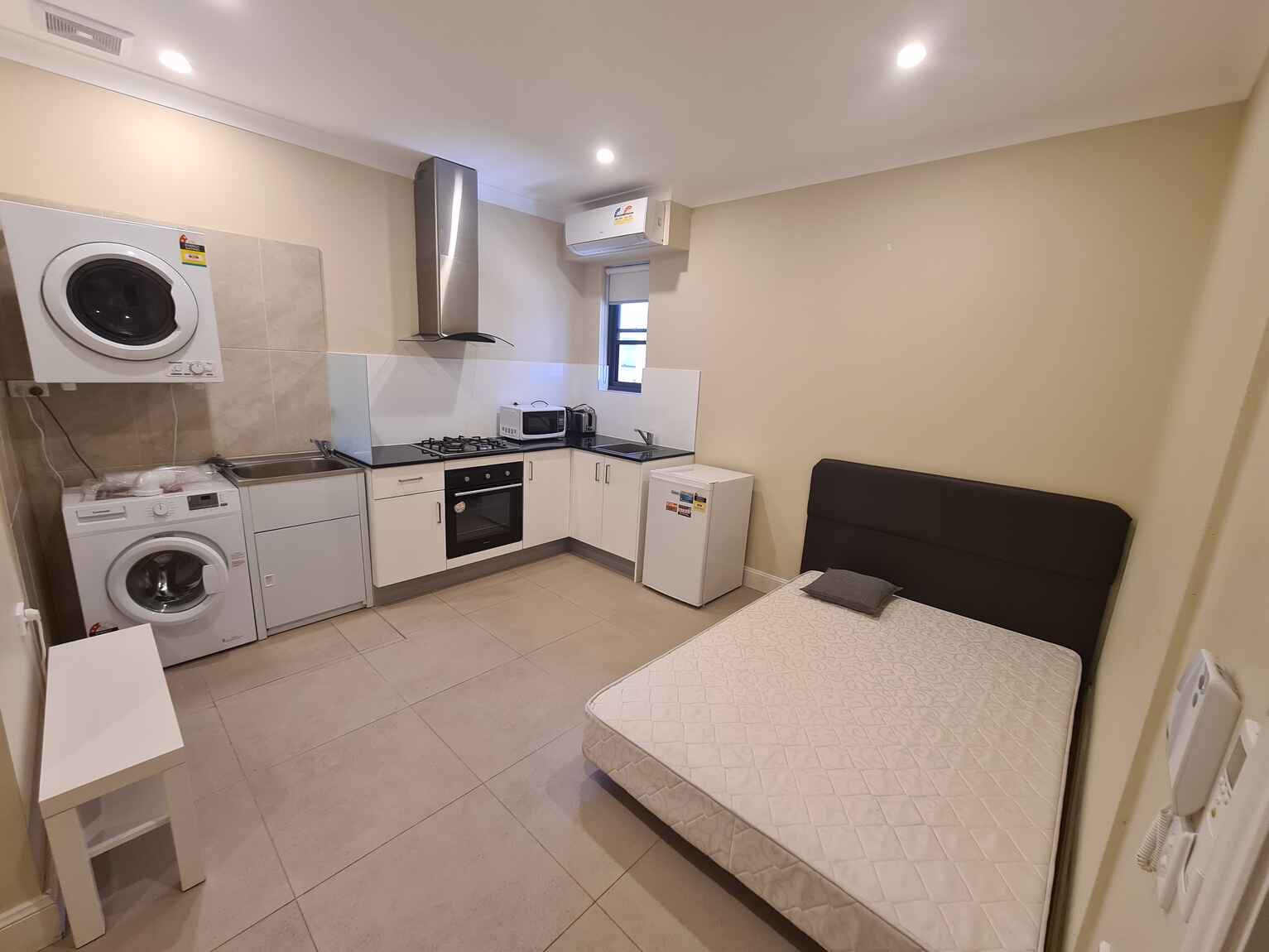 5/16 JERSEY ROAD Strathfield