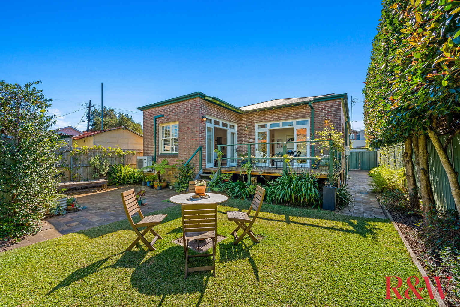 19 Ardgryffe Street Burwood Heights