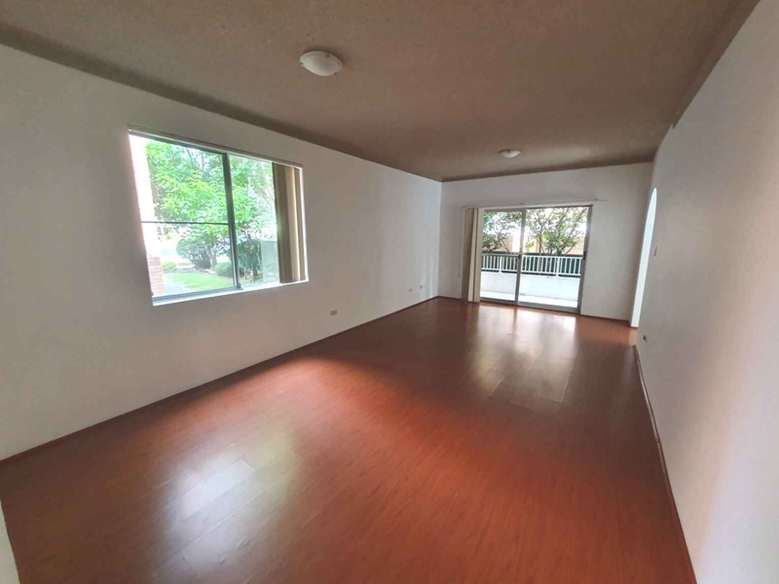 4/24 Noble Street Allawah